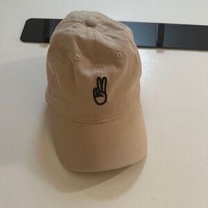 Beige baseball cap with Peace Sign Embroidery